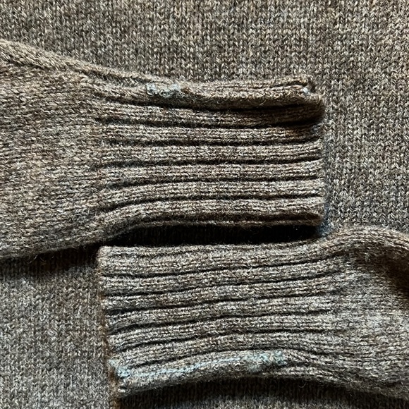 Vintage Susan Bristol Wool Sweater with Embroidered Flowers - Picture 9 of 12